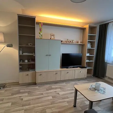 Apartment Moderne Stilvolle Gaestewohnung Werdau